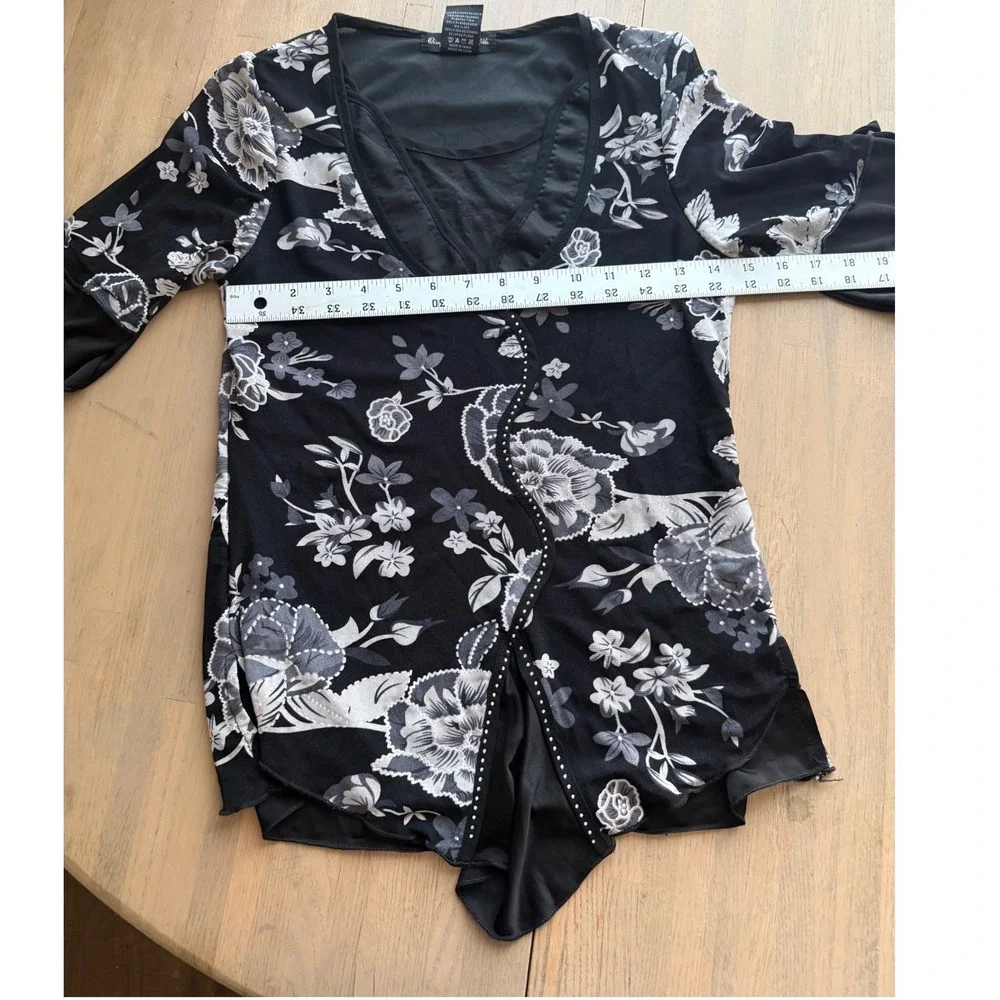 Simply Irresistible Petite Floral Rhinestone Layered V-Neck‎ Top Black White PS - Picture 5 of 7